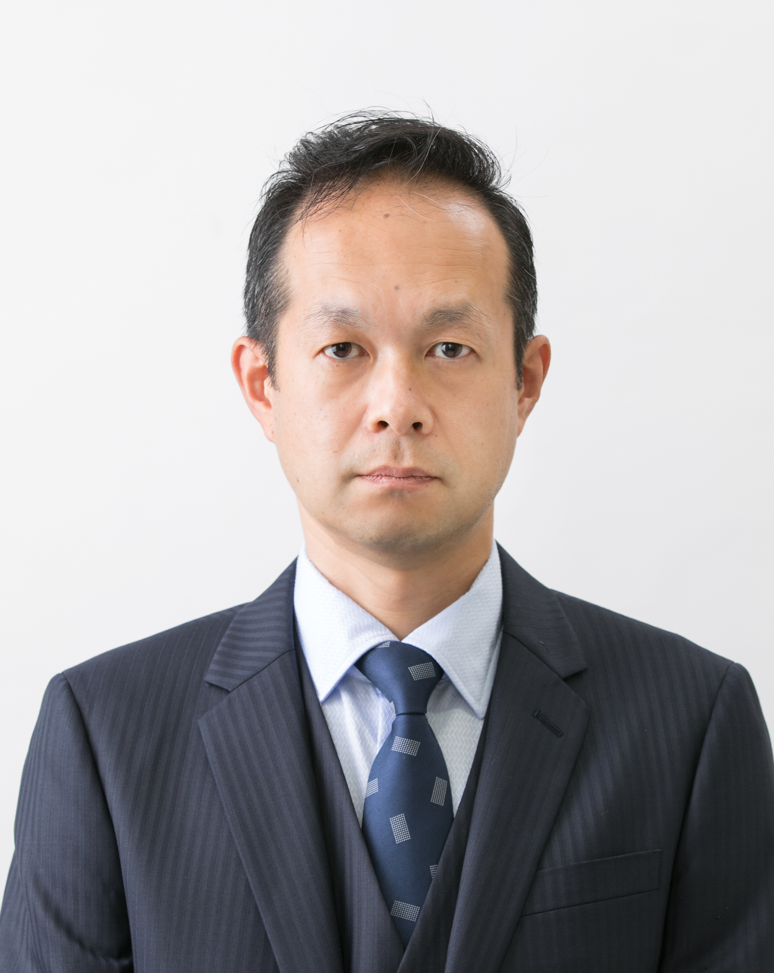 仲 晃一